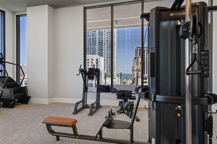 Community amenities in , St. Petersburg (Image 38).