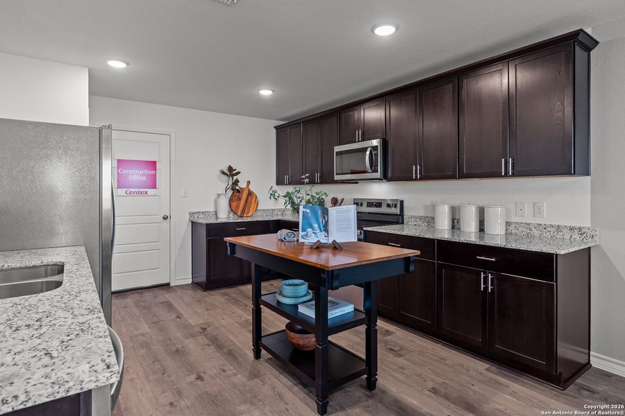 Furnished interior view inside a new home in Horizon Ridge, San Antonio (Image 12).