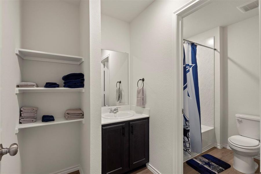 Furnished interior view inside a new home in Waverly Estates, Josephine (Image 14).