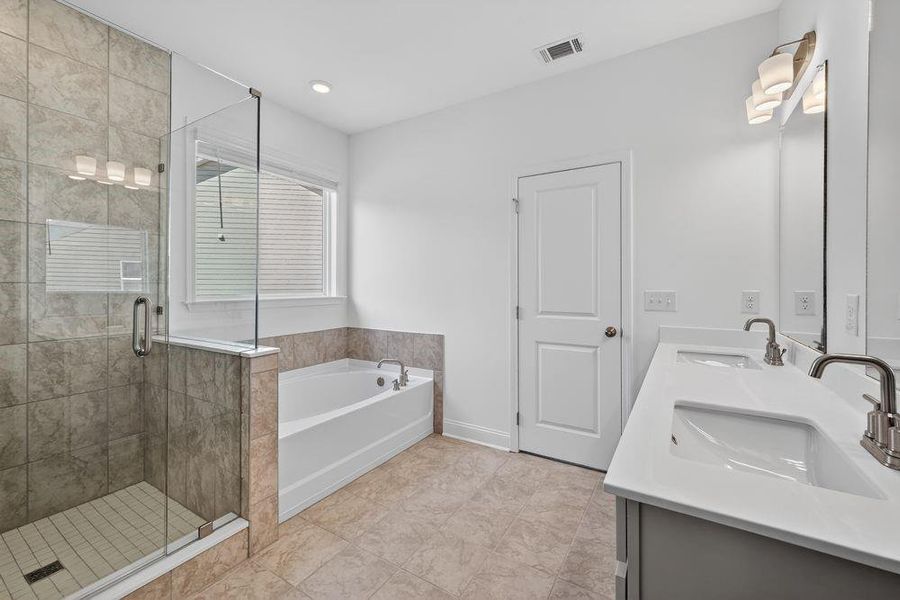 Furnished interior view inside a new home in Bennett Farm, Loganville (Image 7).