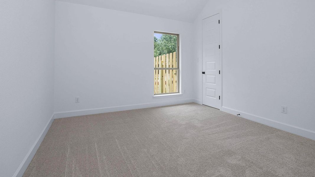Spacious, unfurnished interior of a new home in COLTON, Todd Mission (Image 9).
