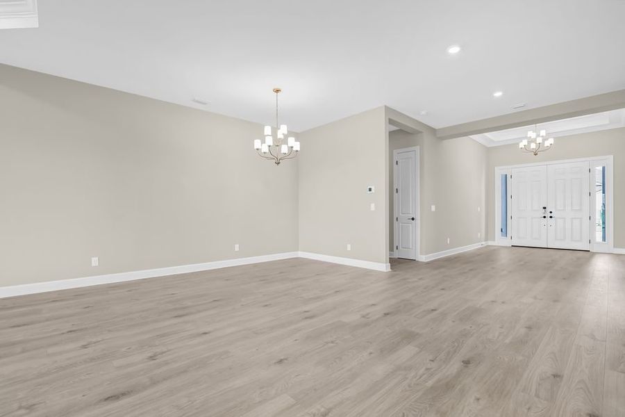 Spacious, unfurnished interior of a new home in Esplanade at Starling, Punta Gorda (Image 20). Spacious, unfurnished interior of a new home in Esplanade at Starling, Punta Gorda (Image 20).