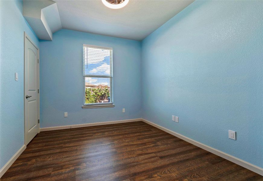Spacious, unfurnished interior of a new home in , Liberty Hill (Image 24).