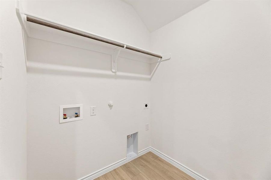 15-SQFT-0092 15-SQFT-0092