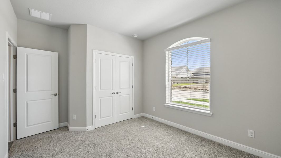 Representative unfurnished interior of a home built from the AVERY by D.R. Horton in Pecan Square, Northlake (Image 31). Representative unfurnished interior of a home built from the AVERY by D.R. Horton in Pecan Square, Northlake (Image 31).