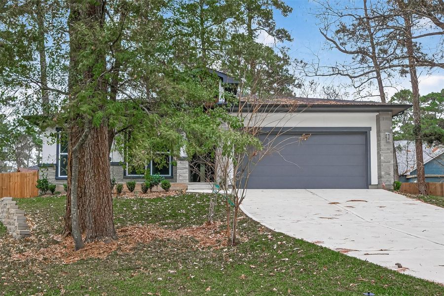 FRONT VIEW OF HOME FRONT VIEW OF HOME