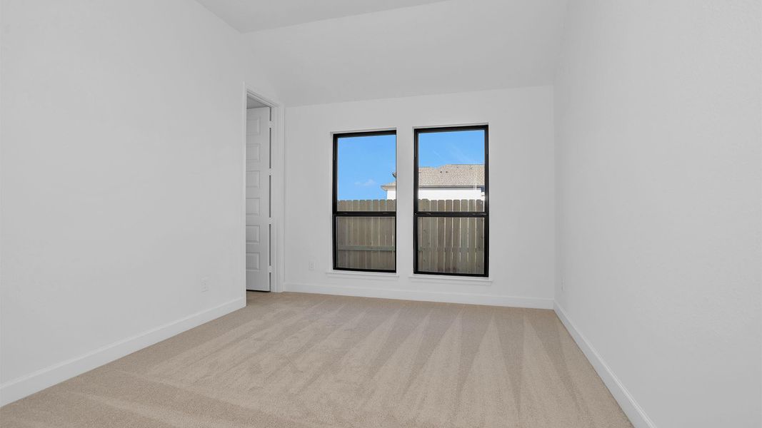 Spacious, unfurnished interior of a new home in Valencia 70', Manvel (Image 14). Spacious, unfurnished interior of a new home in Valencia 70', Manvel (Image 14).