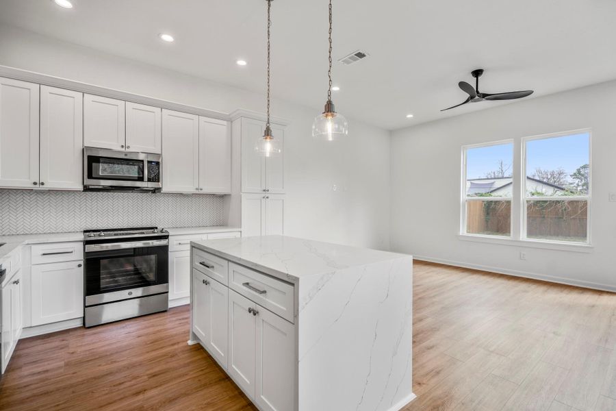 Furnished interior view inside a new home in , Houston (Image 6). Furnished interior view inside a new home in , Houston (Image 6).