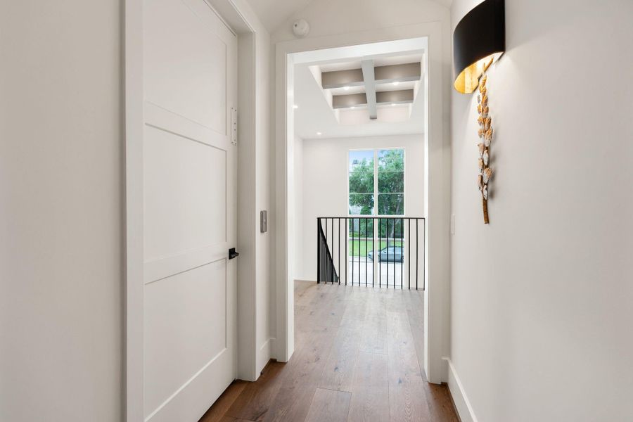 Spacious, unfurnished interior of a new home in , Houston (Image 21).