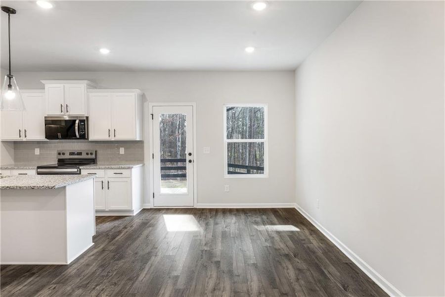 Image 23 of a home in .