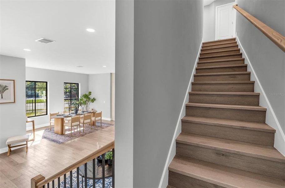 Furnished interior view inside a new home in , Orlando (Image 37).