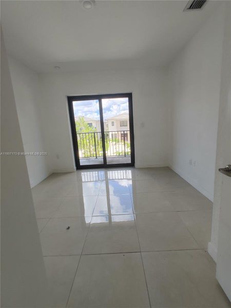 Image 25 of a home in . Image 25 of a home in .