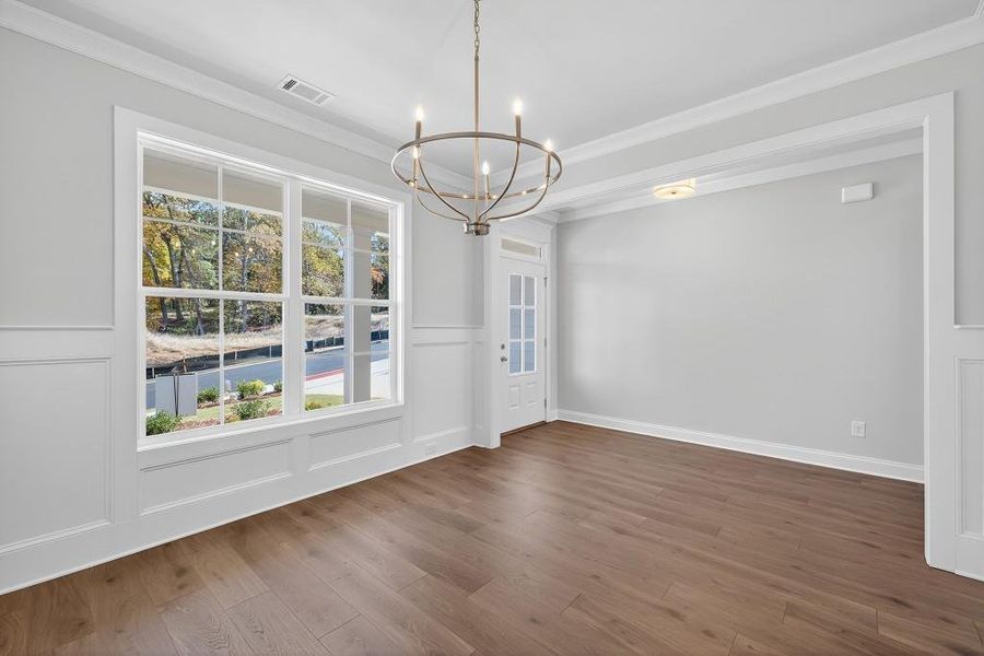 Spacious, unfurnished interior of a new home in Hemingway, Flowery Branch (Image 17).