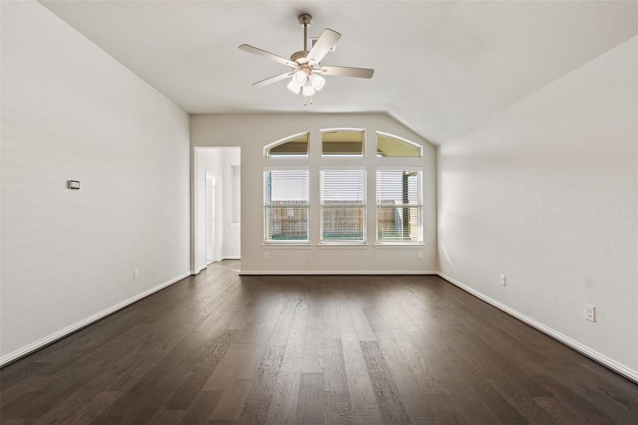 Spacious, unfurnished interior of a new home in Sunterra, Katy (Image 23).