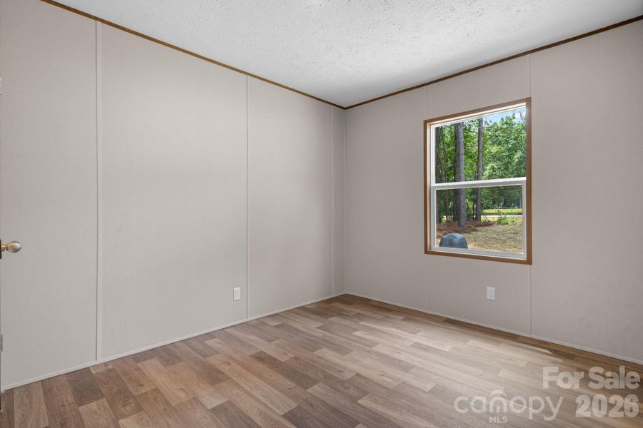Spacious, unfurnished interior of a new home in , Maiden (Image 22).