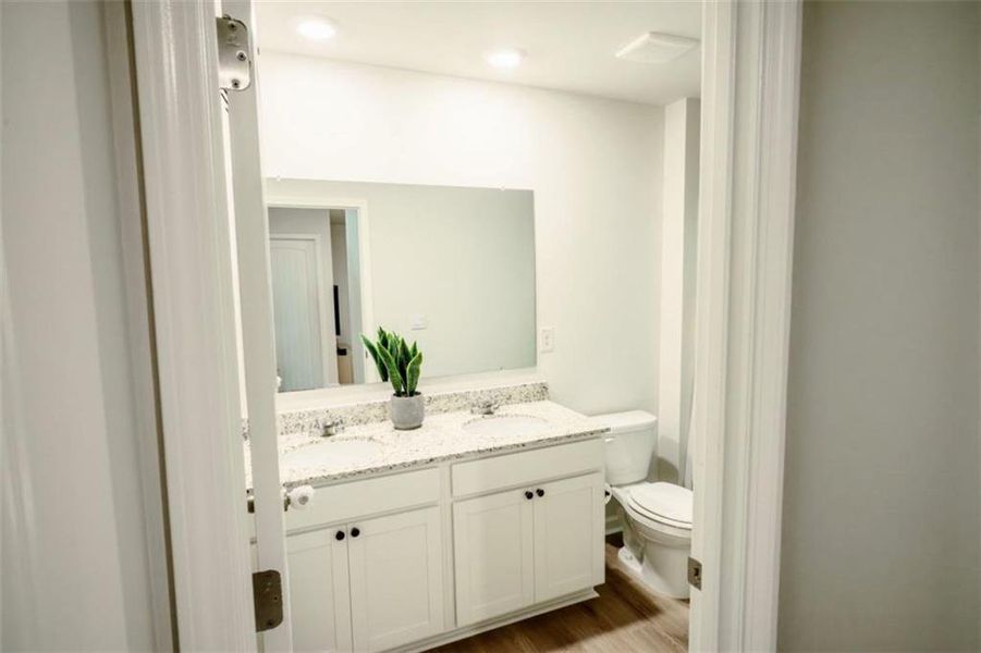Furnished interior view inside a new home in Rolling Meadows, Jasper (Image 33).