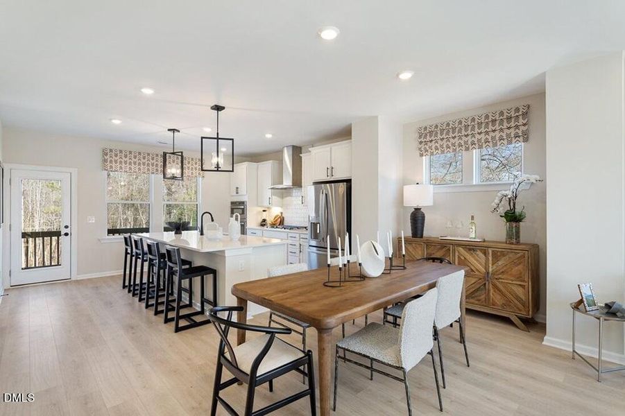 Greystone - Dining and Kitchen