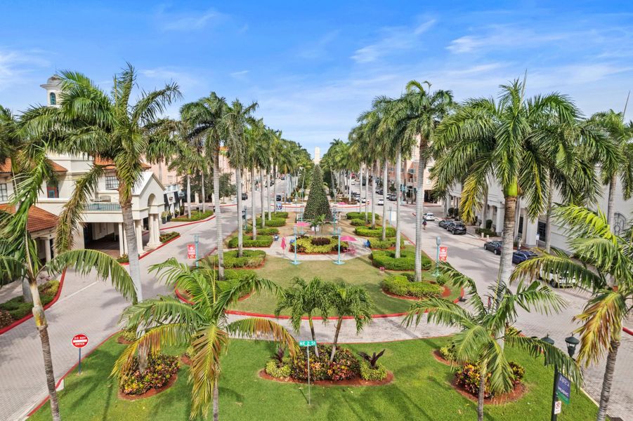 4 Mizner Fountains 4 Mizner Fountains