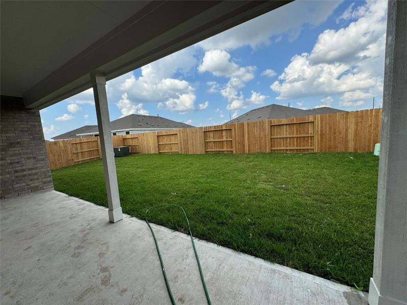 **Photos are representative only. This is not the actual home.** **Photos are representative only. This is not the actual home.**