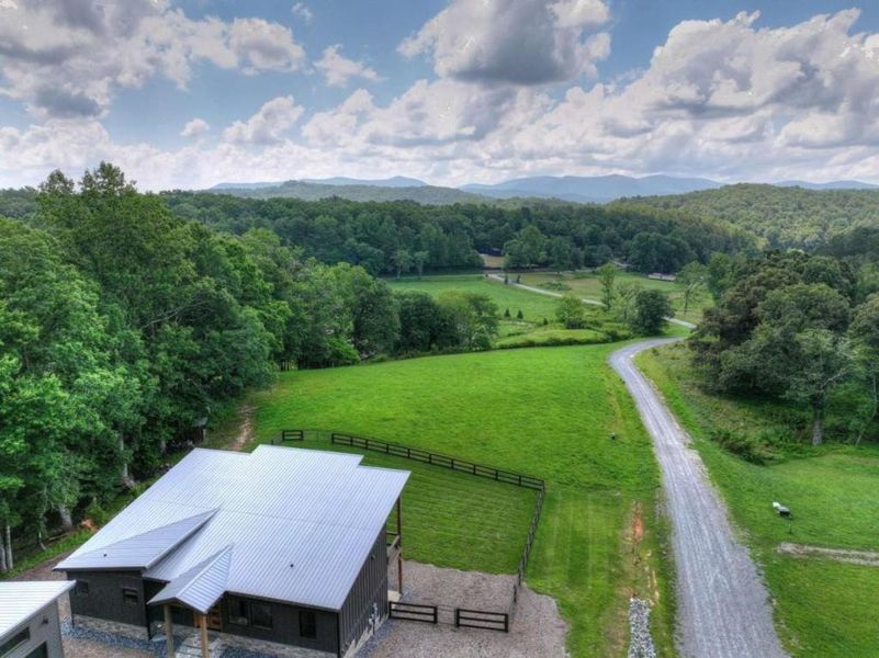 Natural landscape and outdoor views near in Blue Ridge (Image 56). Natural landscape and outdoor views near in Blue Ridge (Image 56).