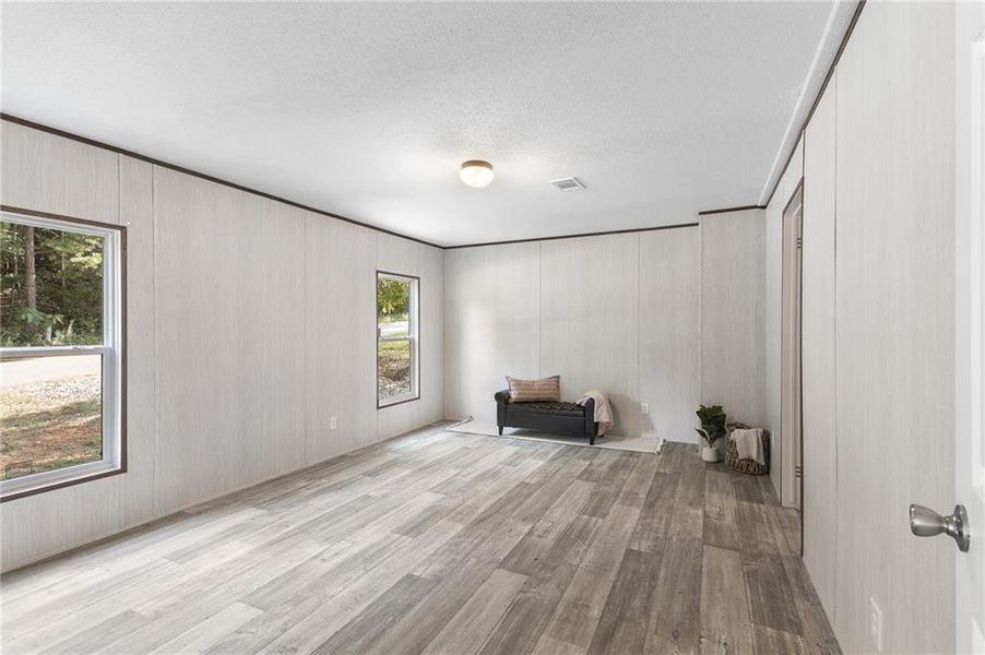 Image 23 of a home in .