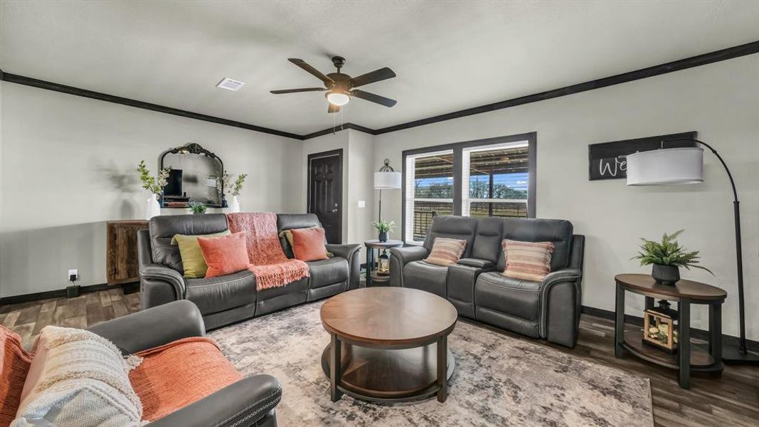 Furnished interior view inside a new home in , Comanche (Image 11).