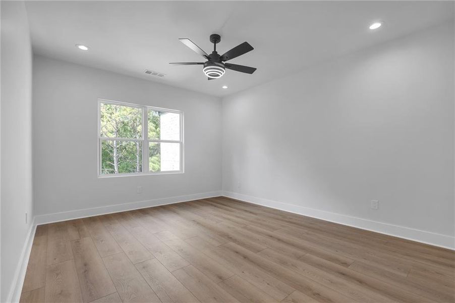 Spacious, unfurnished interior of a new home in , Fairburn (Image 24).