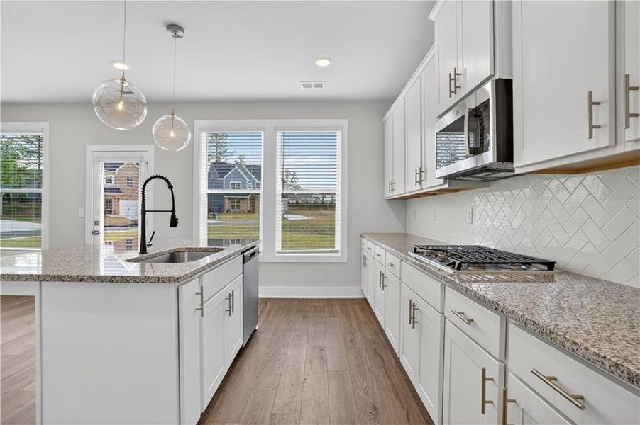 Furnished interior view inside a new home in , Villa Rica (Image 8).