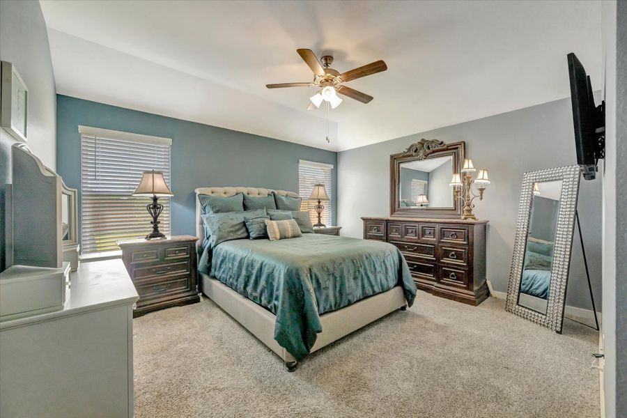 Furnished interior view inside a new home in Central Park, Texas City (Image 38). Furnished interior view inside a new home in Central Park, Texas City (Image 38).