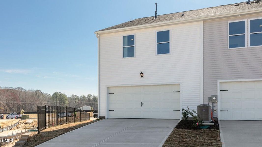 lot-106-collin-b-553-old-battle-bridge-r