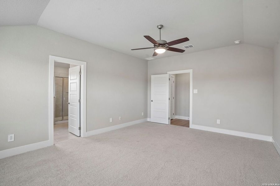 Spacious, unfurnished interior of a new home in Stetson Ridge, Marion (Image 41).