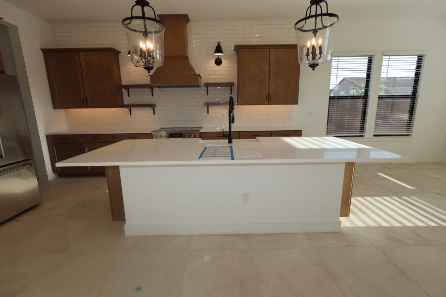 Furnished interior view inside a new home in Edgewood, San Tan Valley (Image 6).