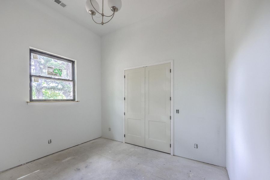 Spacious, unfurnished interior of a new home in , Summerville (Image 28). Spacious, unfurnished interior of a new home in , Summerville (Image 28).