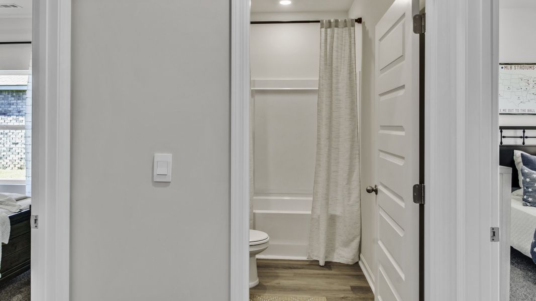 Image 33 of a home in Bailey Park.