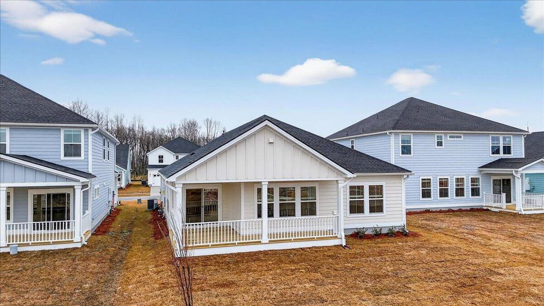 Exterior details and patio area of a home in , Summerville (Image 4).