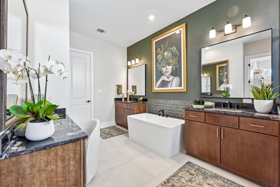 Representative furnished interior of a home built from the Enfield by Taylor Morrison in Village Grove, Dripping Springs (Image 18).