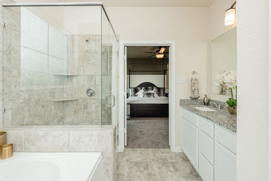 Representative furnished interior of a home built from the The 2516 by Stylecraft Builders in Arroyo Ranch, Seguin (Image 13).
