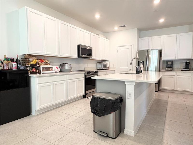 Furnished interior view inside a new home in , Deltona (Image 11).