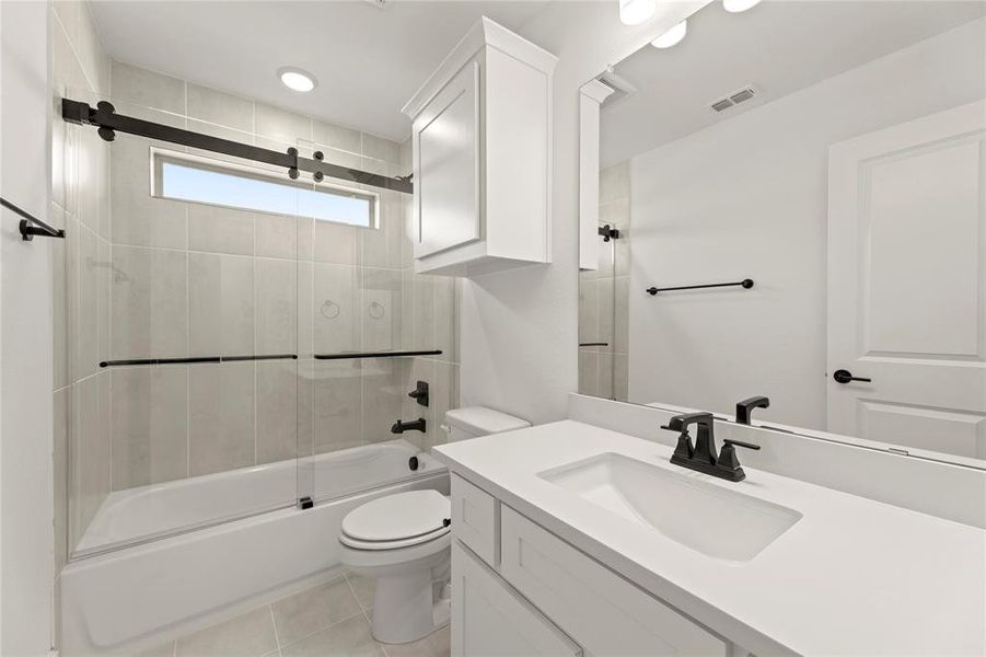 24. 8216 Caprock - 3RD Bath 24. 8216 Caprock - 3RD Bath