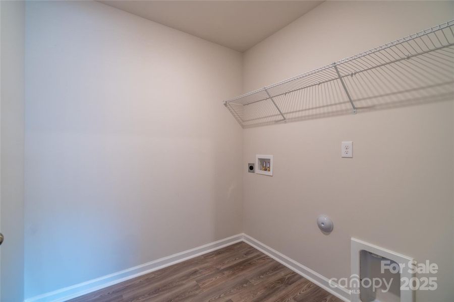 Spacious, unfurnished interior of a new home in , Charlotte (Image 28).