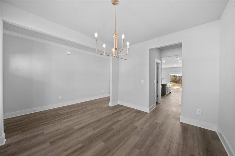 Spacious, unfurnished interior of a new home in Riverwood Farm, Piedmont (Image 11).