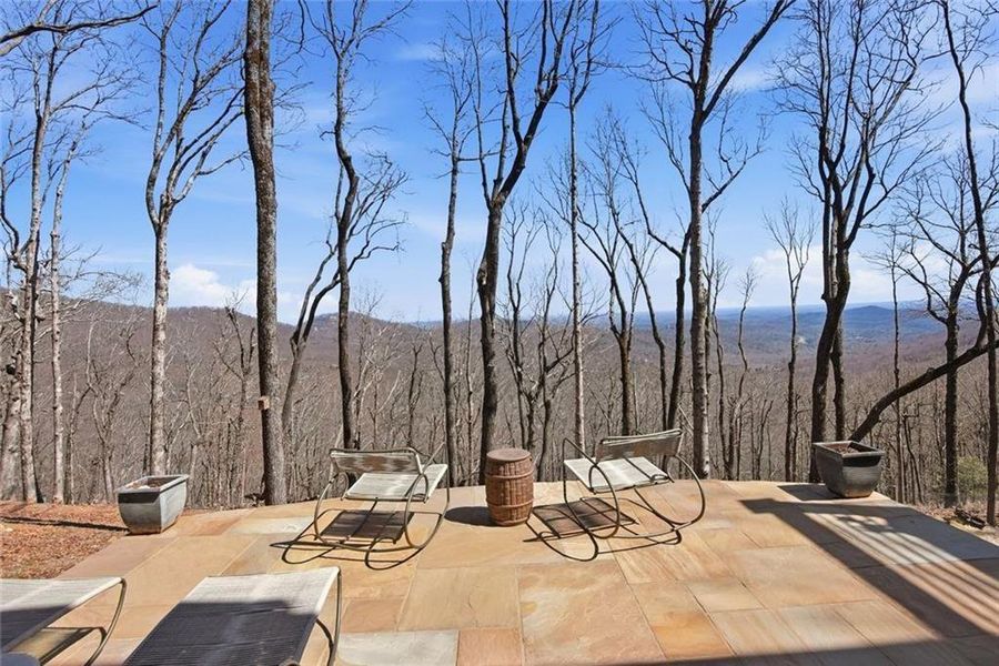 Community amenities in , Jasper (Image 30).