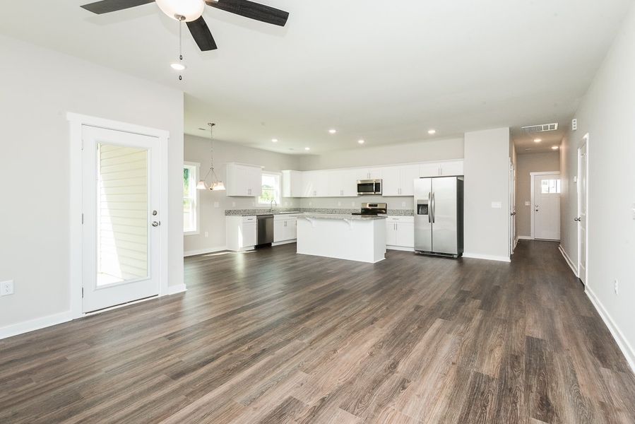 Representative unfurnished interior of a home built from the Landon by Foundation Home Builders LLC in Pallini Place, Ossipee (Image 11).