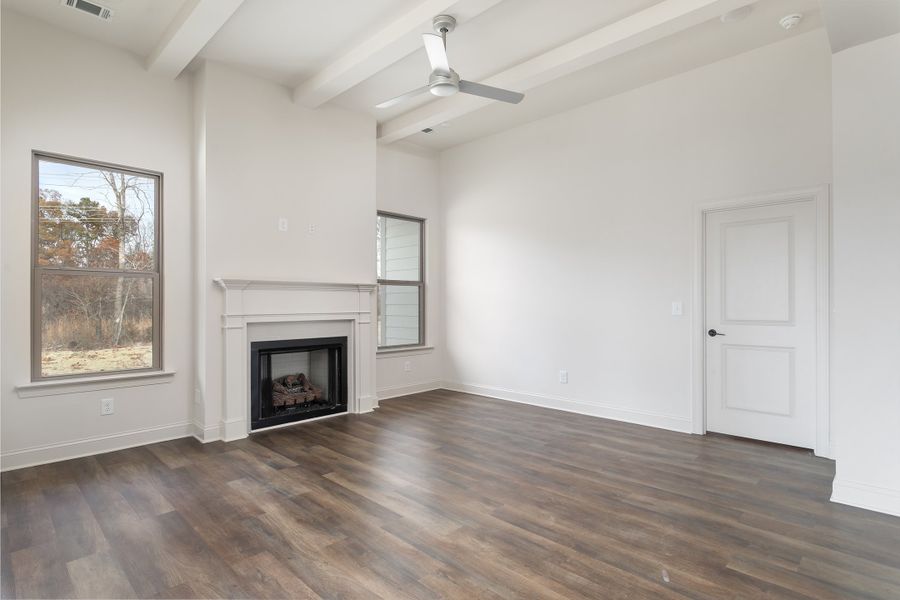 Representative unfurnished interior of a home built from the The Camden by Greentech Homes LLC in The Thicket at Sedman Hills, Hixson (Image 12).