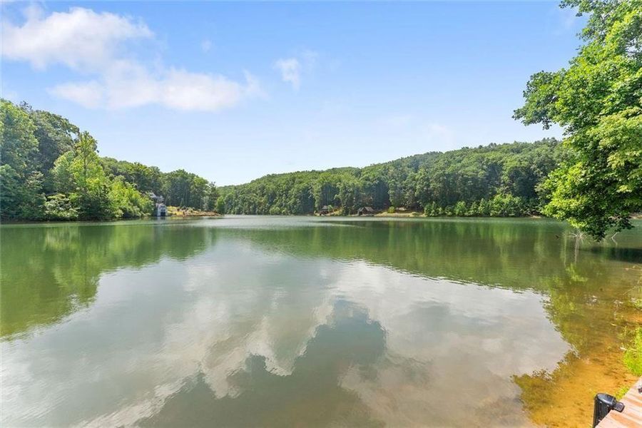 Natural landscape and outdoor views near  in Cleveland (Image 64).