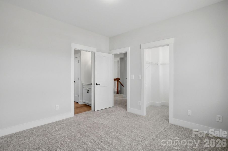 Spacious, unfurnished interior of a new home in Rone Creek, Waxhaw (Image 42).