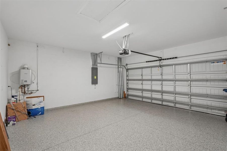 Spacious, unfurnished interior of a new home in , Lakewood Ranch (Image 37). Spacious, unfurnished interior of a new home in , Lakewood Ranch (Image 37).