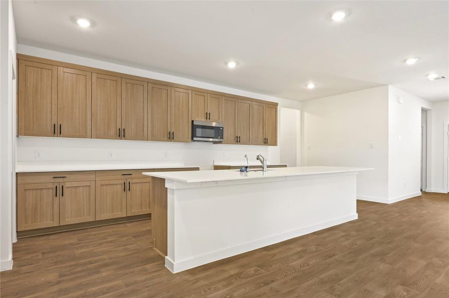 Furnished interior view inside a new home in Blue Heron Estates, Beasley (Image 9).