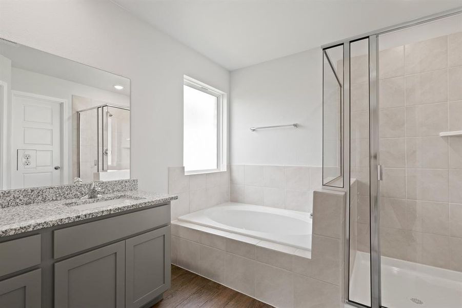 Furnished interior view inside a new home in Burgess Meadows, Cleburne (Image 7).