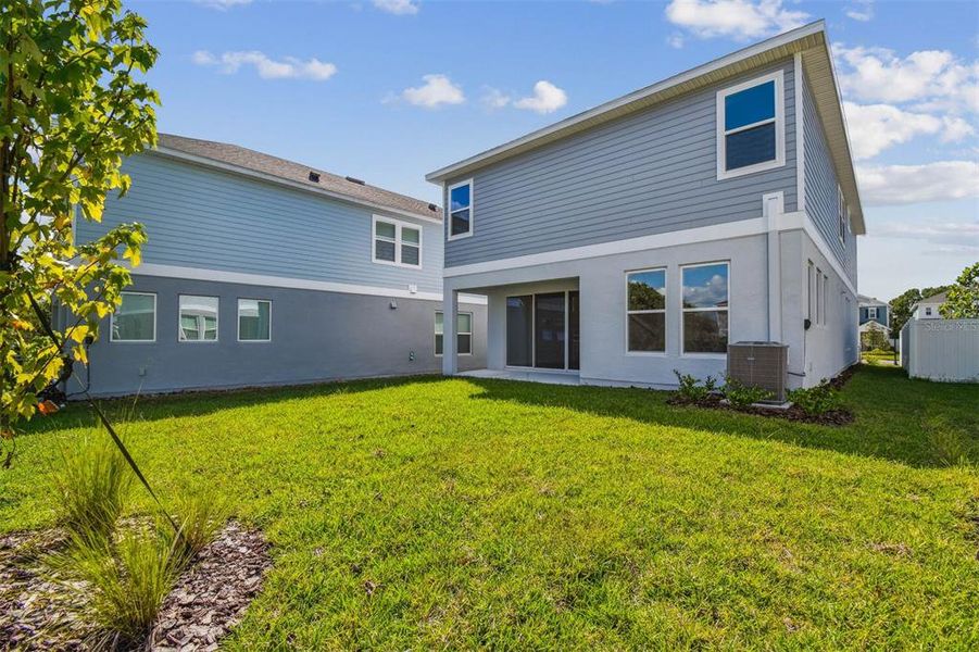 Exterior details and patio area of a home in Persimmon Park - Garden Series, Wesley Chapel (Image 4).